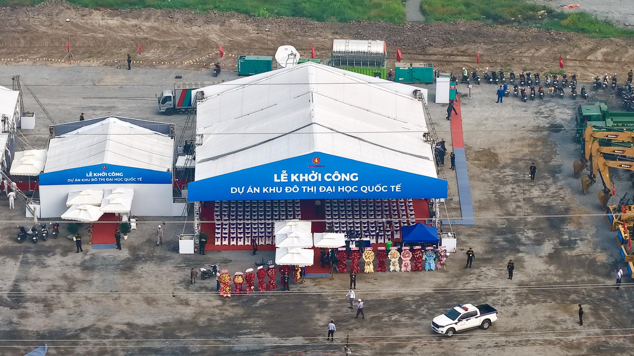 CHÍNH THỨC KHỞI CÔNG Quậy Complex