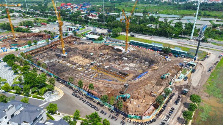 Tiến độ Quậy Complex tháng 06/2026
